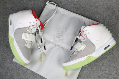 Air Yeezy 2 NRG 'Pure Platinum'