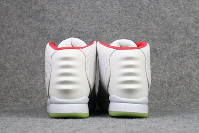 Air Yeezy 2 NRG 'Pure Platinum'
