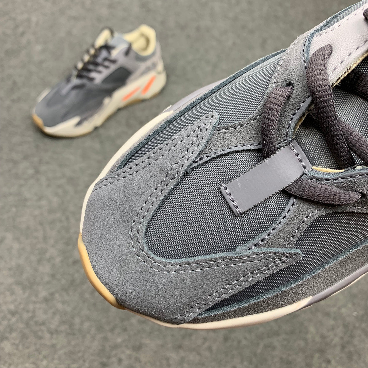 Yeezy Boost 700 'Magnet'