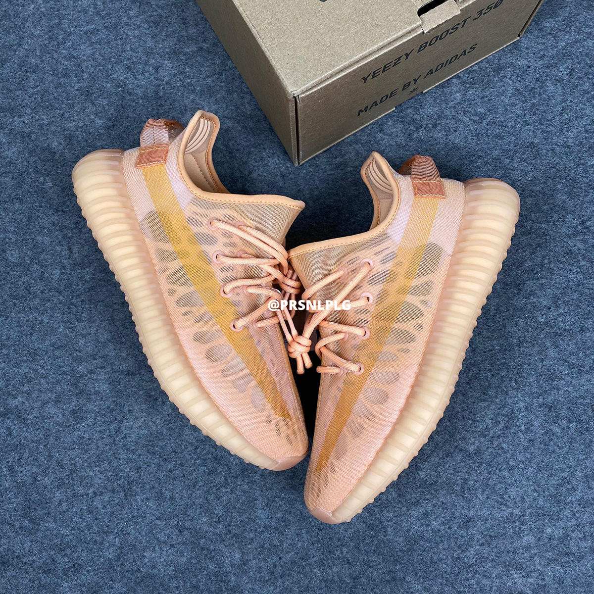 Yeezy Boost 350 V2 'Mono Argile'