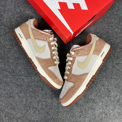 Dunk Low Premium 'Medium Curry'