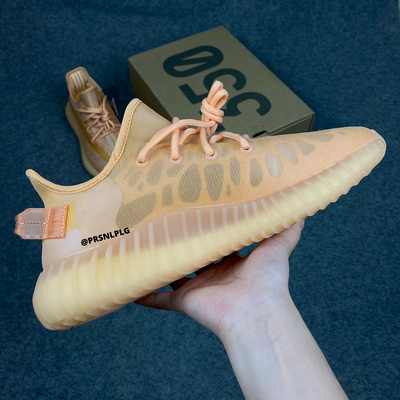 Yeezy Boost 350 V2 'Mono Argile'
