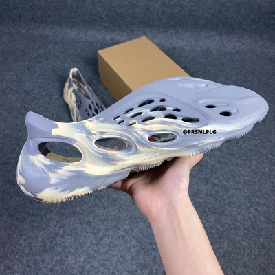Yeezy Foam Runner 'MXT Moon Gris'