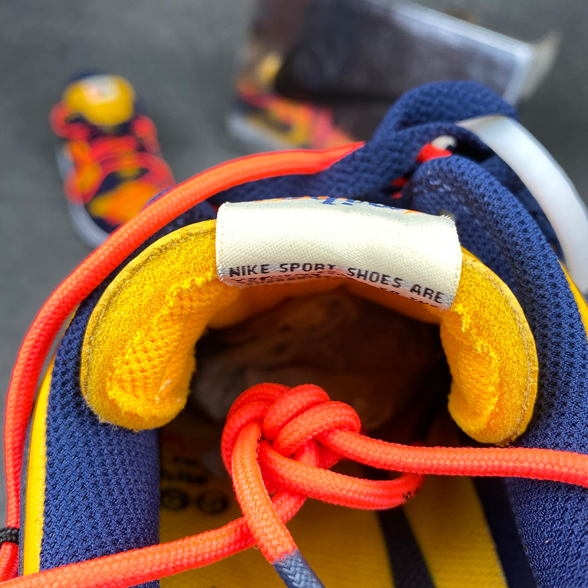 Off-White x Dunk Low 'University Gold'