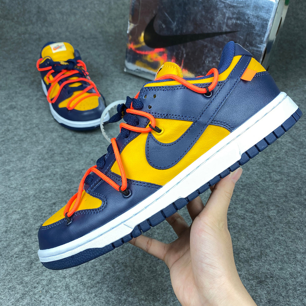Off-White x Dunk Low 'University Gold'