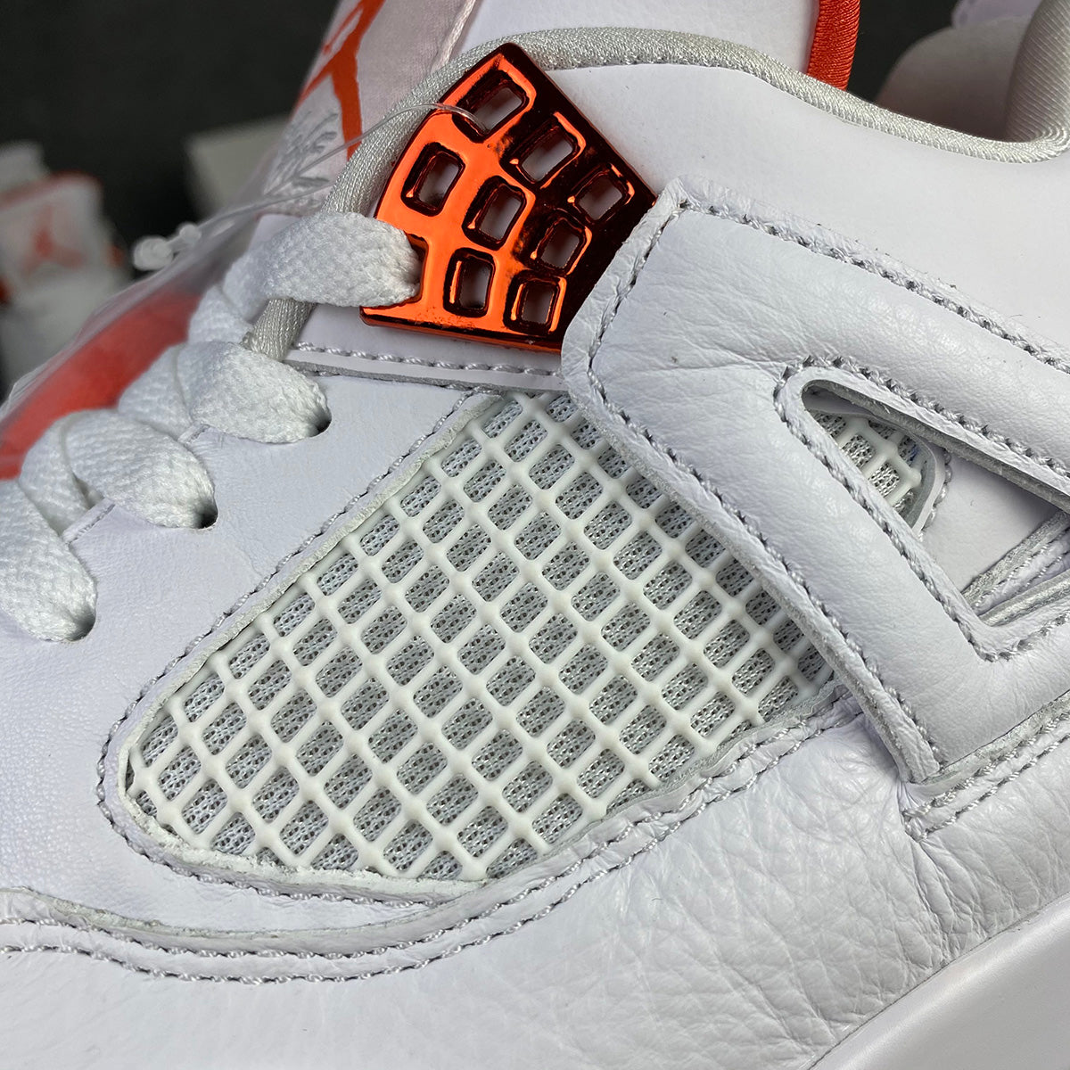 Air Jordan 4 Retro 'Orange Métallique'
