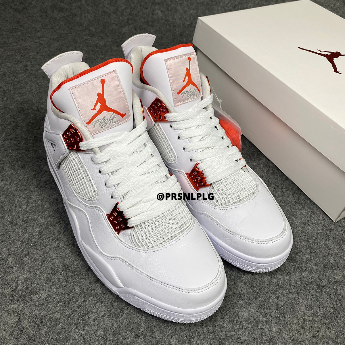 Air Jordan 4 Retro 'Orange Métallique'