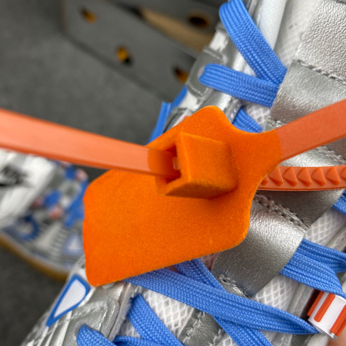 Off-White x Air Rubber Dunk 'University Blue'