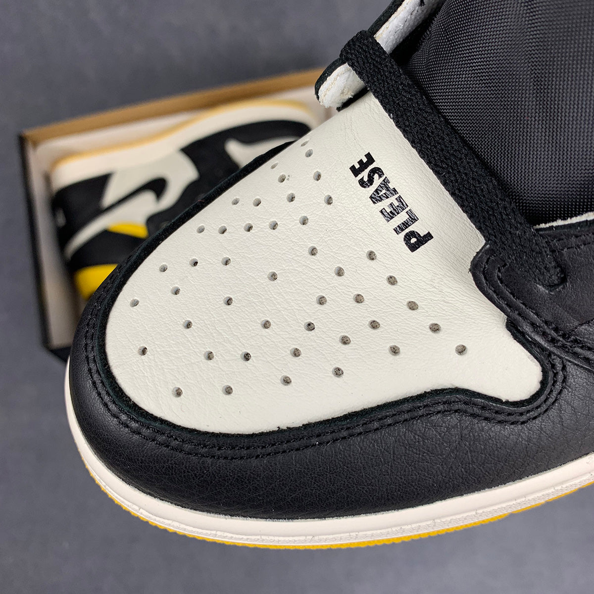 Air Jordan 1 Retro High OG NRG 'Not For Resale'