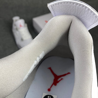 Air Jordan 4 Rétro 'Oréo Blanc' 