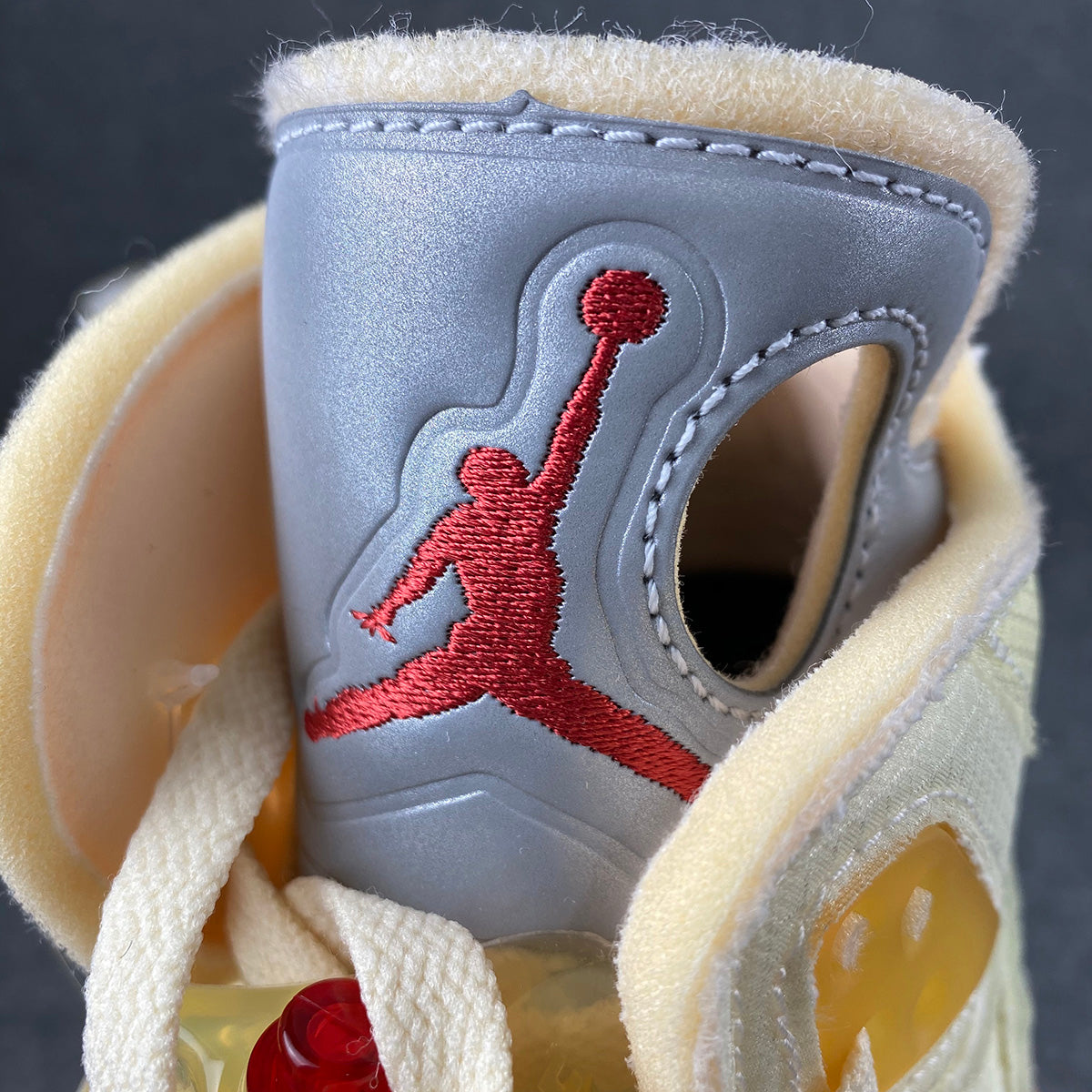 Off-White x Air Jordan 5 SP « Voile » 