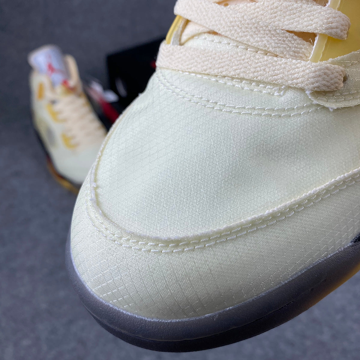 Off-White x Air Jordan 5 SP « Voile » 