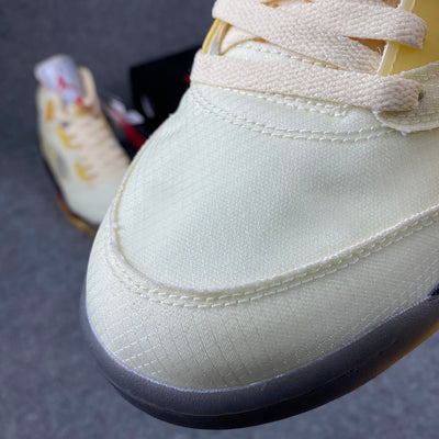 Off-White x Air Jordan 5 SP « Voile » 