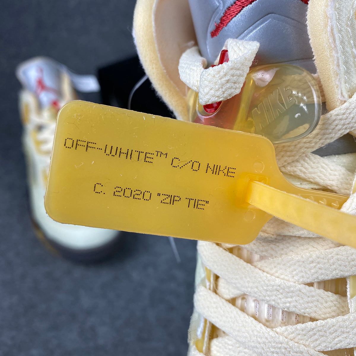 Off-White x Air Jordan 5 SP « Voile » 