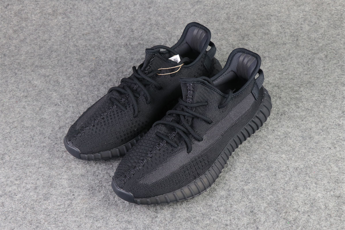 Yeezy Boost 350 V2 'Onyx'