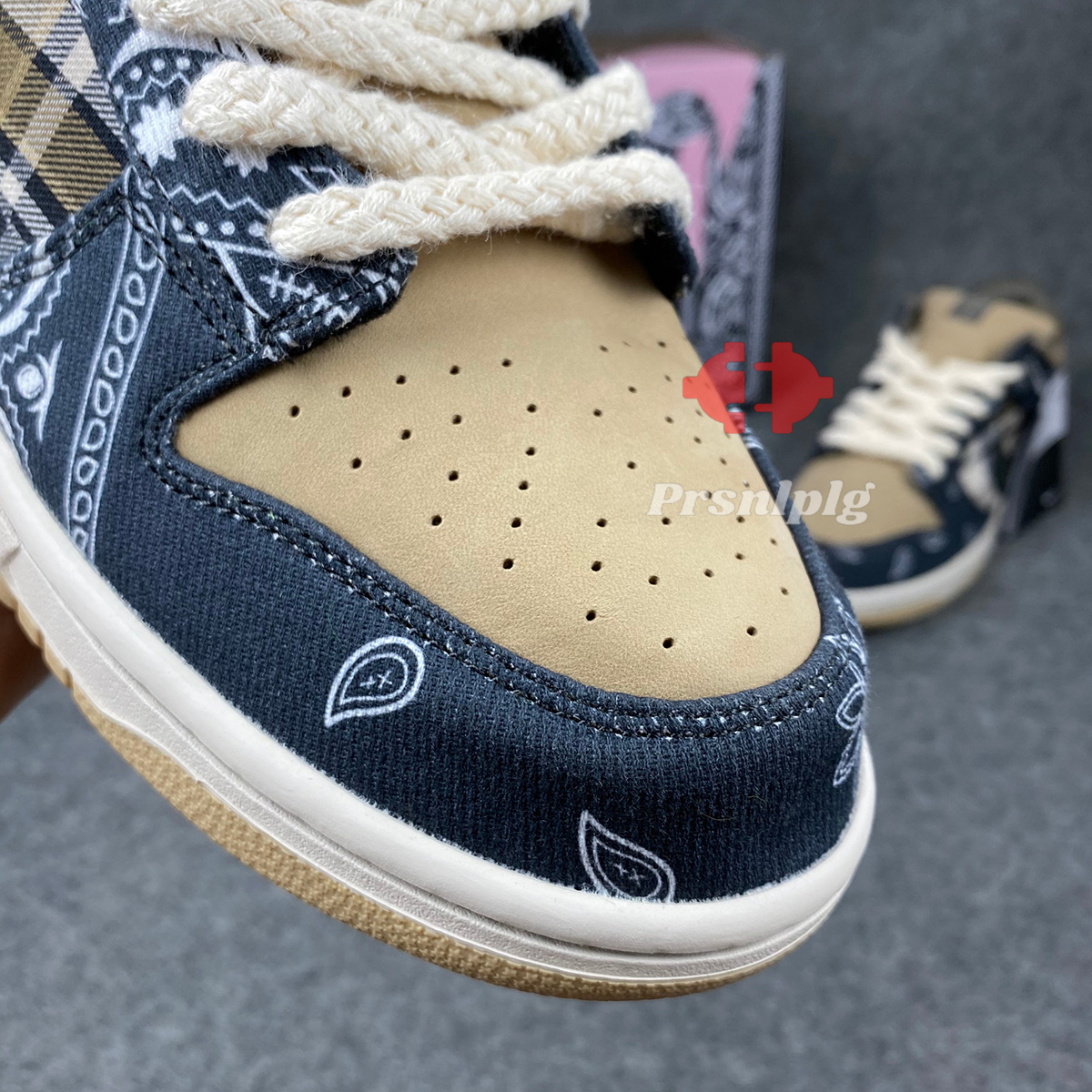 Travis Scott x Dunk Low Premium QS SB 'Cactus Jack' (Boîte spéciale)