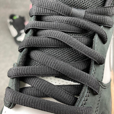 Jeff Staple x Dunk Low Pro SB 'Panda Pigeon'