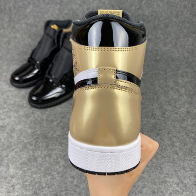 Air Jordan 1 Retro High OG NRG 'Gold Toe'