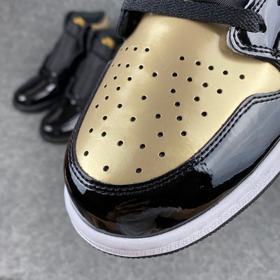 Air Jordan 1 Retro High OG NRG 'Gold Toe'