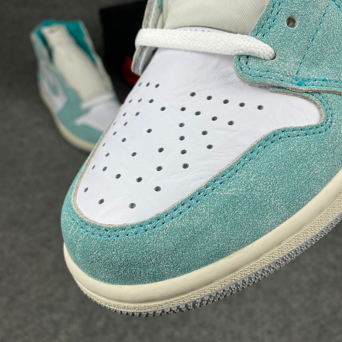 Jordan 1 Retro High OG Turbo Vert