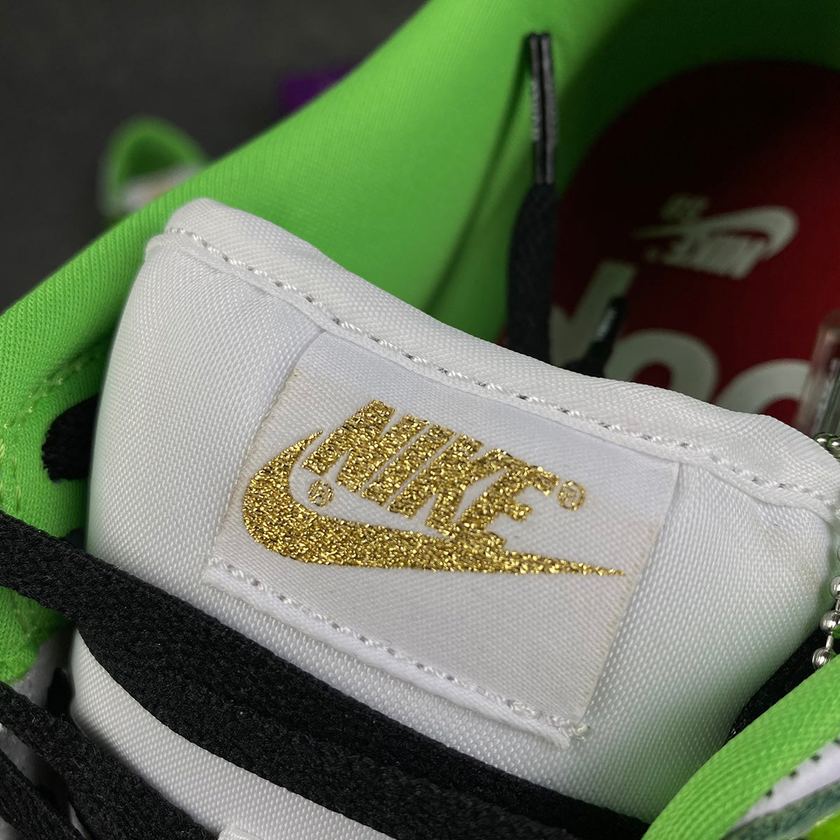Supreme x Dunk Low OG SB QS « Vert Mean »