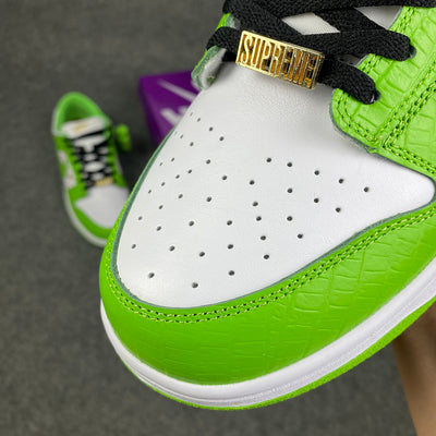 Supreme x Dunk Low OG SB QS « Vert Mean »
