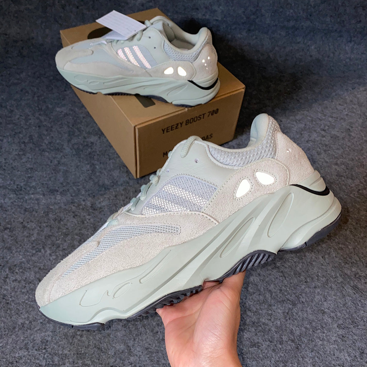 Adidas Yeezy Boost 700 'Zout'