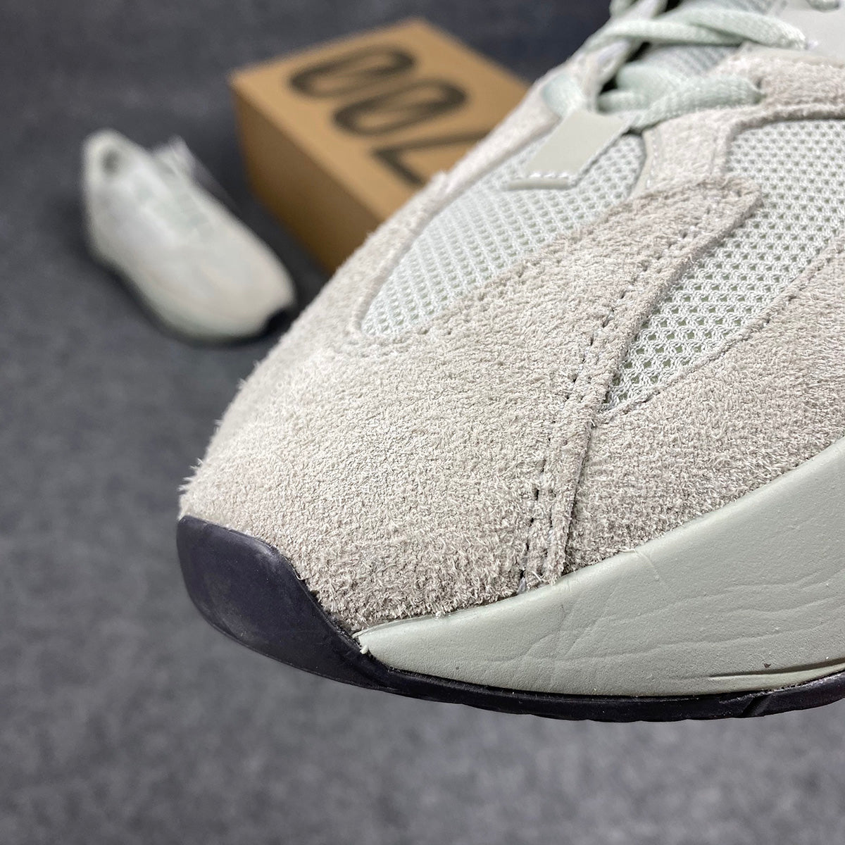 Adidas Yeezy Boost 700 'Zout'