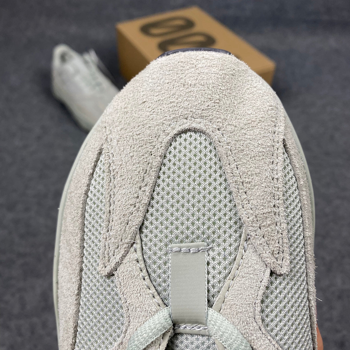 Adidas Yeezy Boost 700 'Zout'