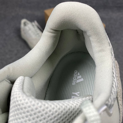 Adidas Yeezy Boost 700 'Zout'