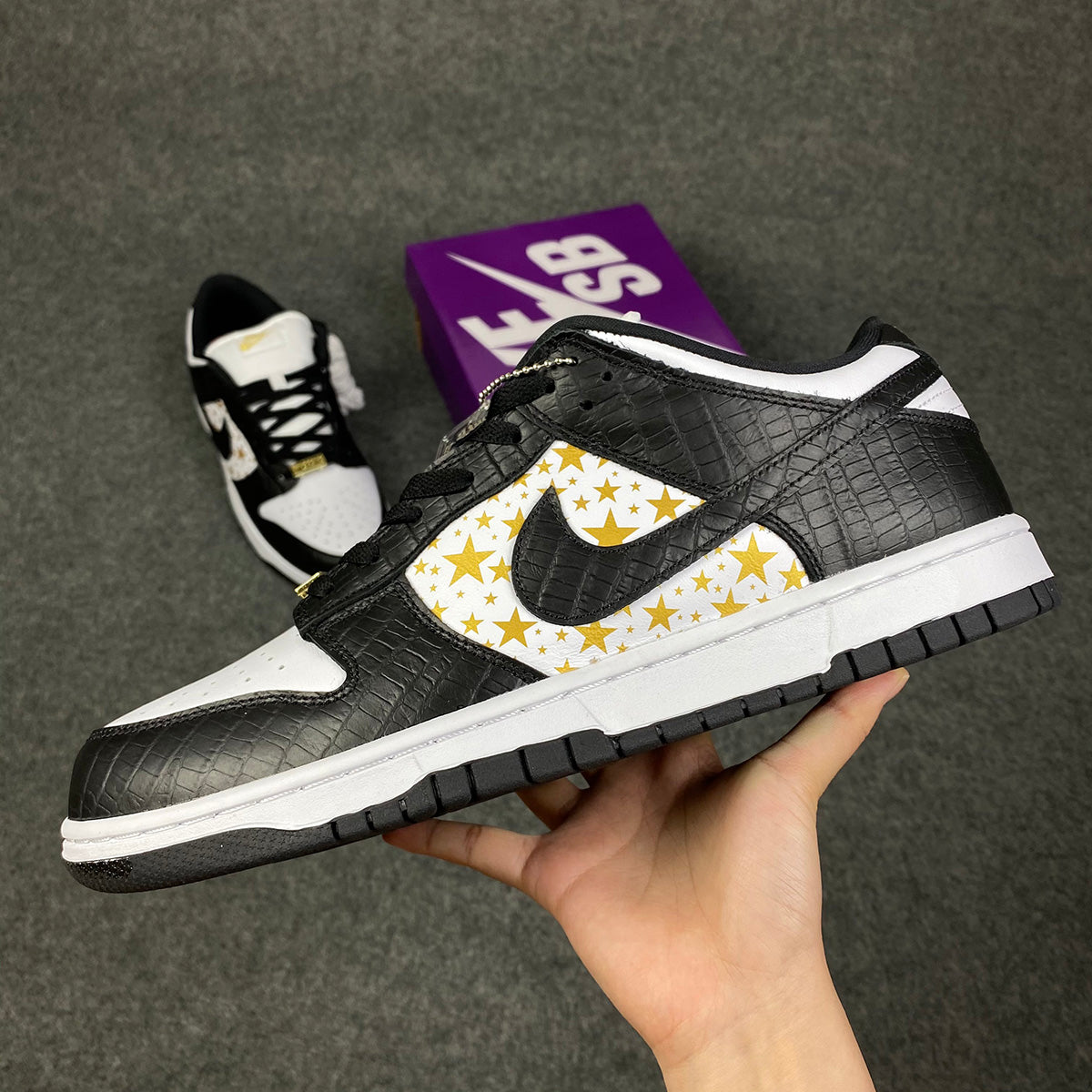 Supreme x Dunk Low OG SB QS 'Black'