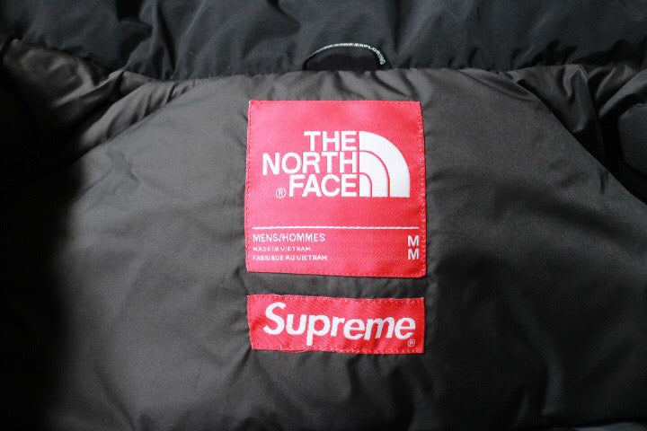 Veste Supreme x The North Face Mountain Baltoro 'Bleu/Blanc'