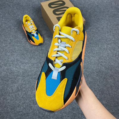 Yeezy Boost 700 "Sonne"