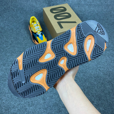 Yeezy Boost 700 "Sonne"
