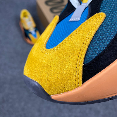 Yeezy Boost 700 "Sonne"