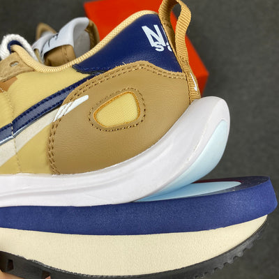 Sacai x VaporWaffle 'Sesame Blue Void' 