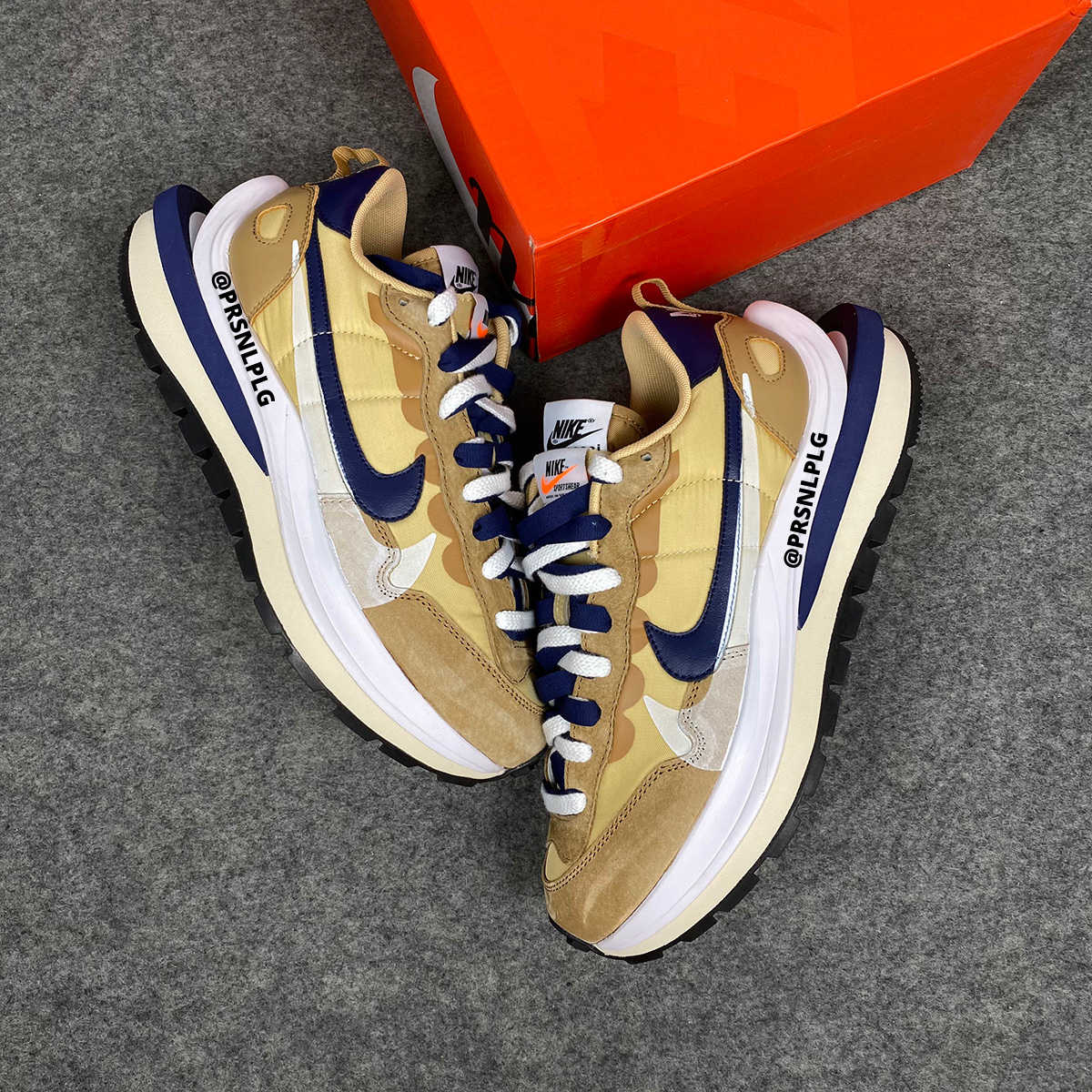 Sacai x VaporWaffle 'Sesame Blue Void' 