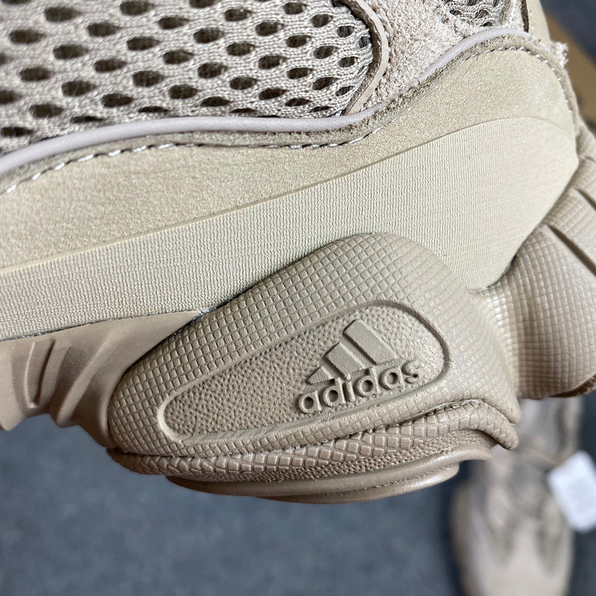 Yeezy 500 'Taupe Licht' 