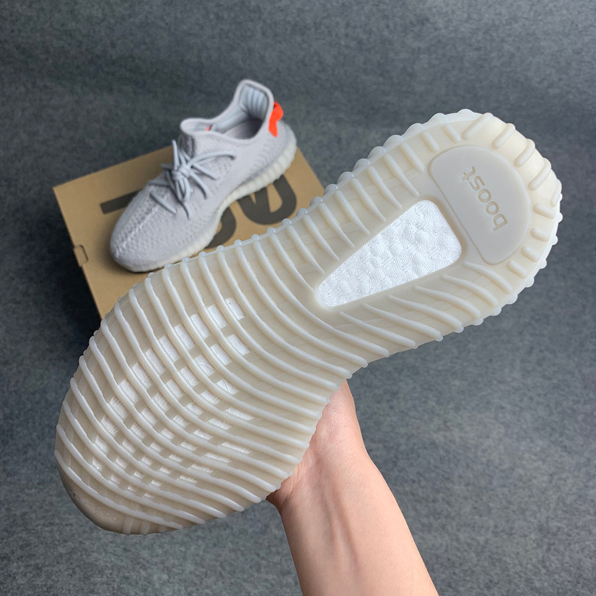 Yeezy Boost 350 V2 « Feu arrière »