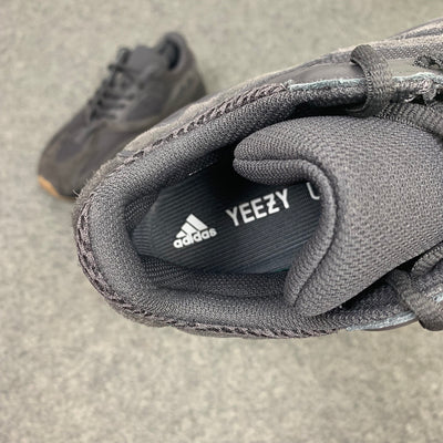 Yeezy Boost 700 'Utility Black'