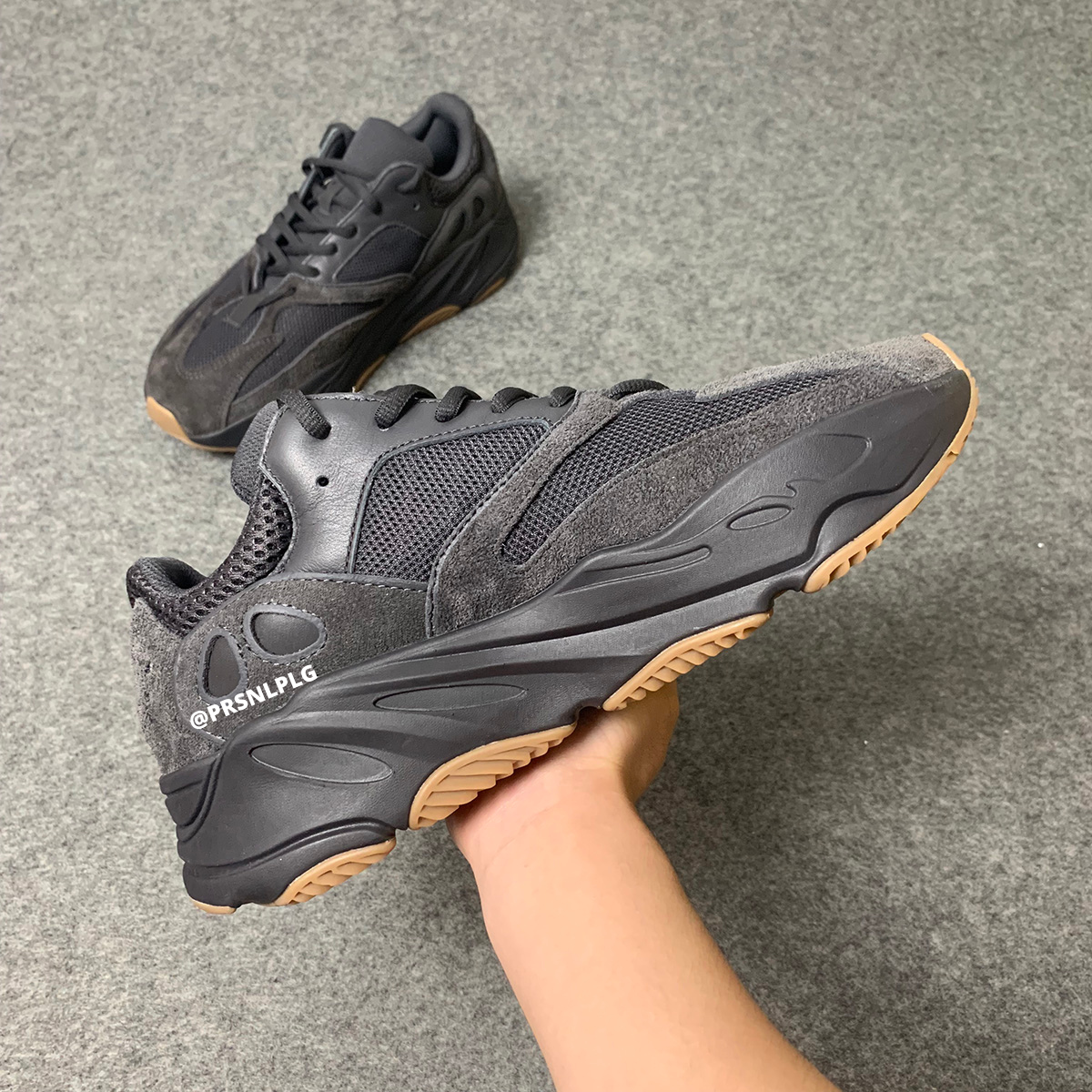 Yeezy boost 700 2025 utility black price