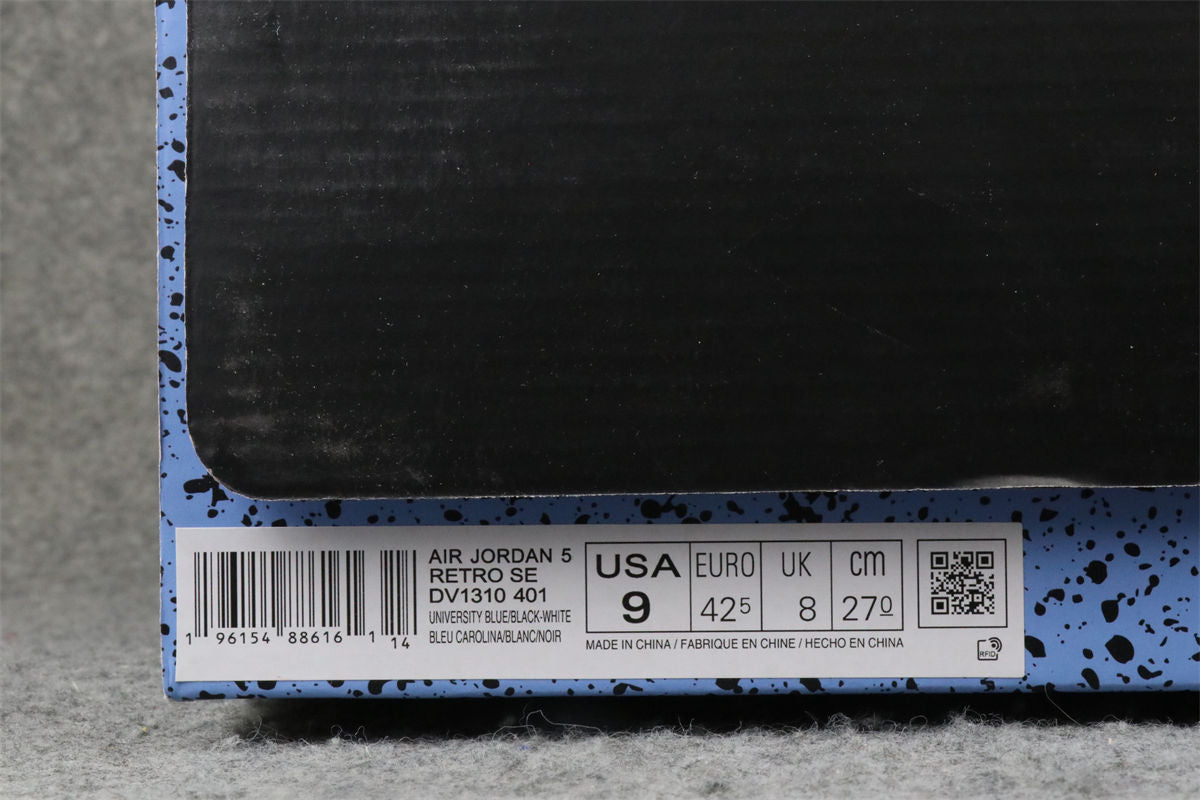 Air Jordan 5 Retro SE 'UNC'