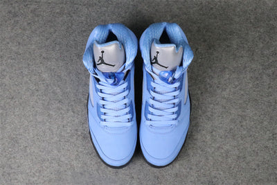 Air Jordan 5 Retro SE 'UNC'