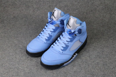 Air Jordan 5 Retro SE 'UNC'