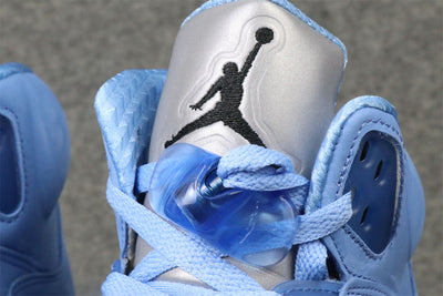 Air Jordan 5 Retro SE 'UNC'