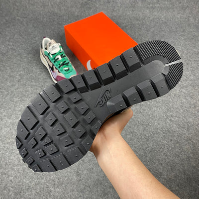 sacai x VaporWaffle SP 'Villain Rouge'