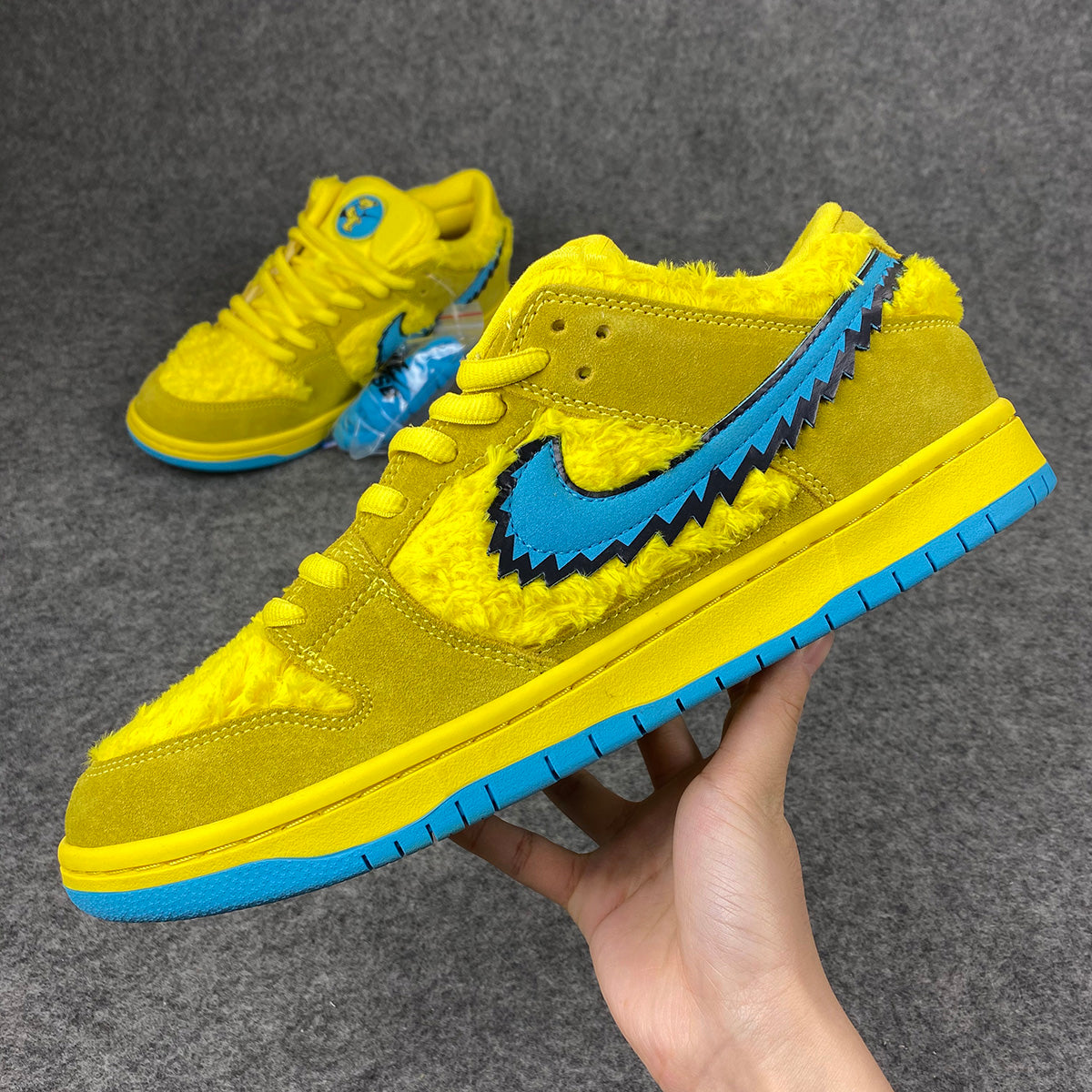Grateful Dead x Dunk Low SB 'Yellow Bear'