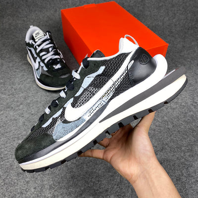 Sacai x VaporWaffle 'Noir Blanc'
